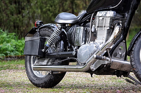 black and gray cruiser motorcycle thumbnail