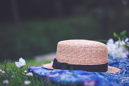 selective focus of brown hat on blue mat thumbnail