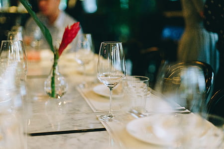 clear wine glass thumbnail