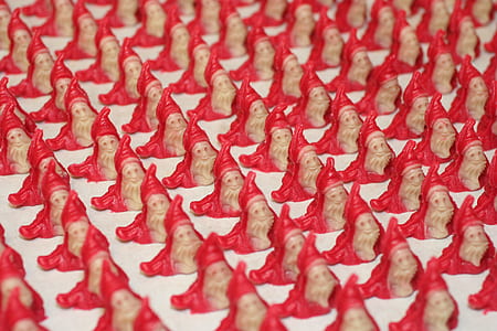 red and white figures thumbnail