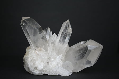 white quarts thumbnail
