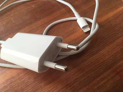 Apple Lightning charger thumbnail