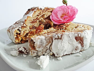 Cinnamon bread on white plate thumbnail