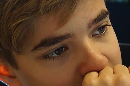 boy's face thumbnail