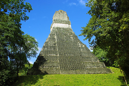 landscape photography of gray pyramid thumbnail