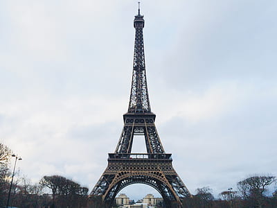 Eiffel Tower, Paris thumbnail