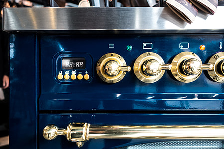 Vintage oven close up thumbnail