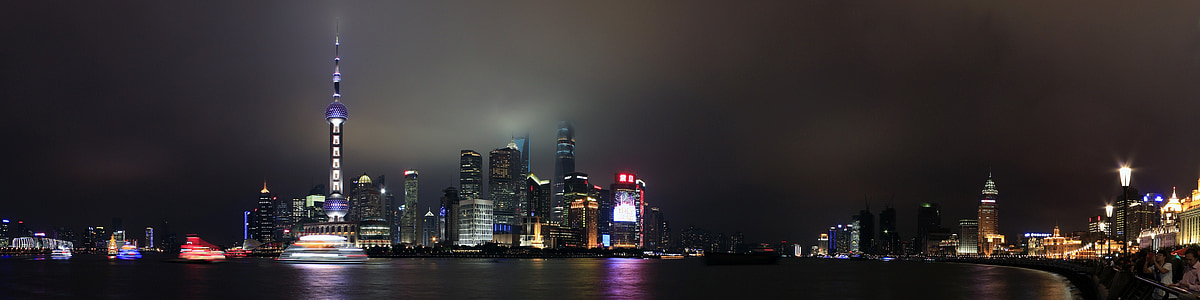 city at nighttime thumbnail