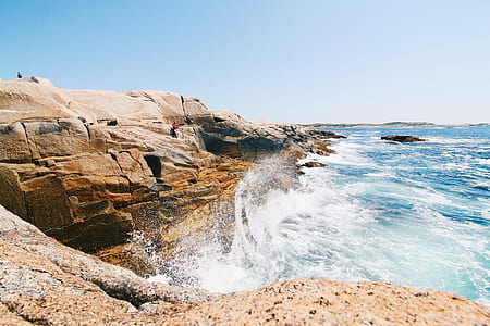 photography of sea thumbnail