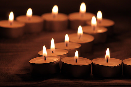 file of tealight candles thumbnail
