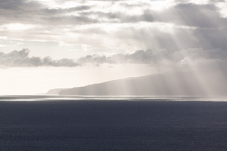 body of water shone by sun thumbnail