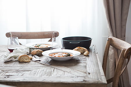 cook food on plates thumbnail