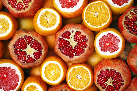 Oranges and pomegranate thumbnail