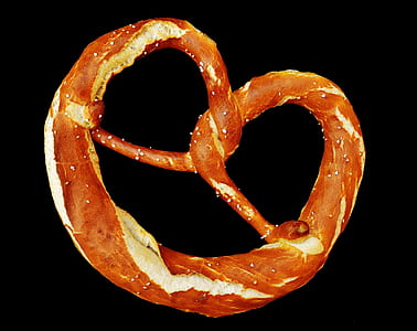 chocolate pretzel thumbnail