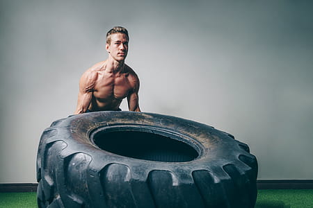 Cross Fit Tire Lift Photo thumbnail