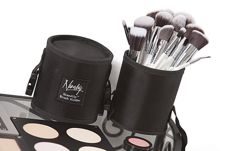 makeup brush kit thumbnail
