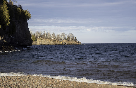 Coastline of Lake Superior landscape at Gooseberry Falls State Park, Minnesota thumbnail