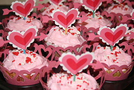 pink cupcakes thumbnail