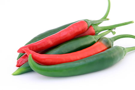 red and green chili peppers thumbnail