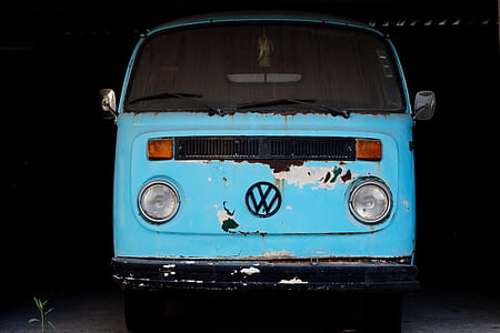 blue Volkswagen T2 van thumbnail