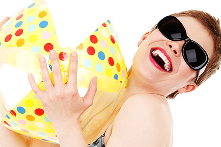 woman holding a inflatable ball thumbnail