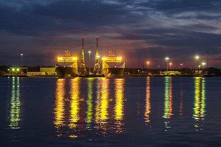 cityscape photography thumbnail