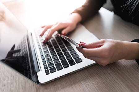 Purchasing a Product with Credit Card on E-commerce Online Store thumbnail