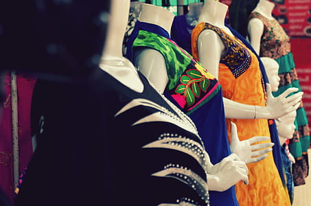 Mannequins thumbnail