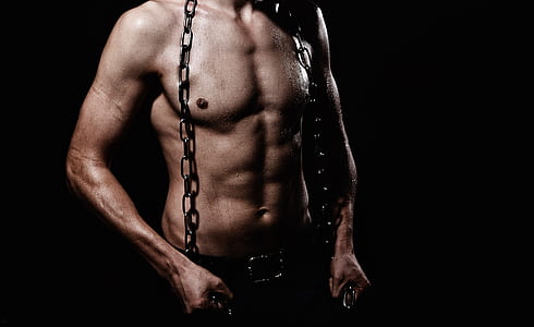 man holding chains thumbnail