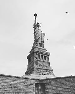 Statue of Liberty, New York thumbnail
