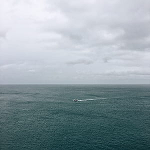 sailboat on body of water thumbnail