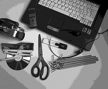 laptop beside the accessories thumbnail