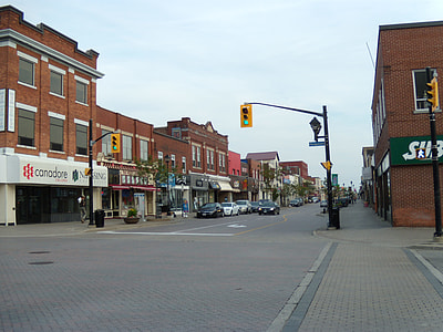 Main Street of North Bay in Ontario, Canada thumbnail