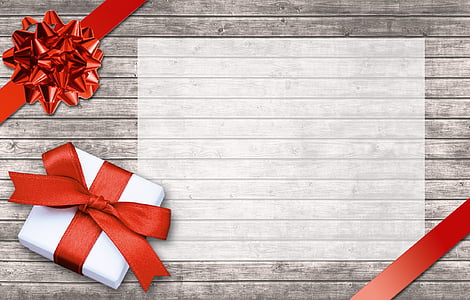 red and white gift box thumbnail
