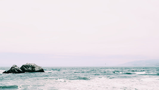 wave of sea under the clear sky during daytime thumbnail