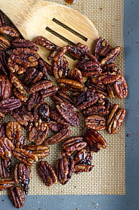 peanuts with sugar thumbnail