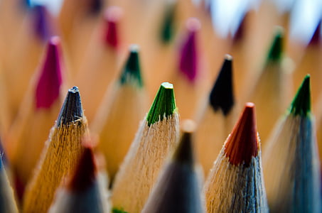 tilt shift lens photography of colored pencils thumbnail