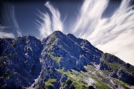 photography of gray mountain thumbnail