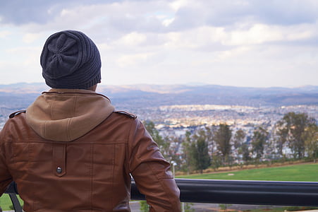 person looking at sky thumbnail