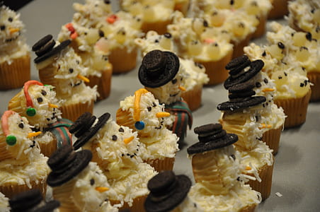 multicolored covered-icing cupcakes thumbnail