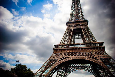 Eiffel Tower Paris thumbnail