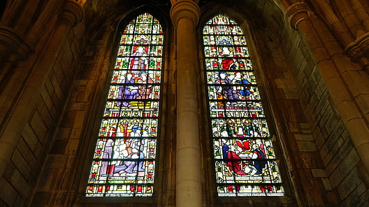 stained glass windows thumbnail