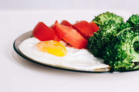 friend egg, broccoli, and sliced tomato plate thumbnail