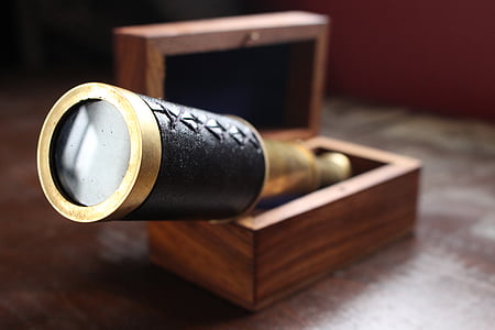 black and brown spy glass thumbnail