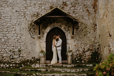 Wedding couple at church thumbnail