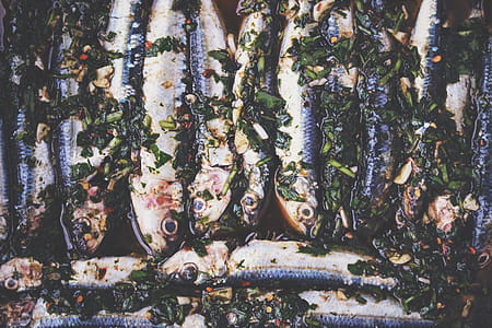 Fish with herbs thumbnail