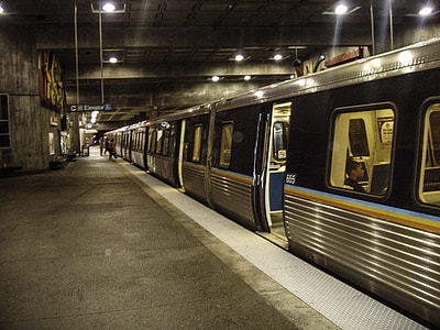 MARTA subway under Atlanta, Georgia thumbnail