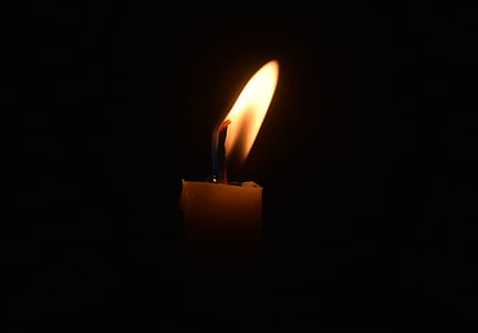 lighted candle thumbnail