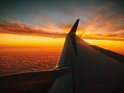 landscape photography of plane wing thumbnail