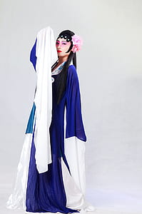 women's blue and white geisha robe thumbnail